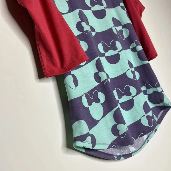 Lularoe Disney Randy Raglan Baseball Tee | size Small | 3/4 sleeve - Picture 2 of 3